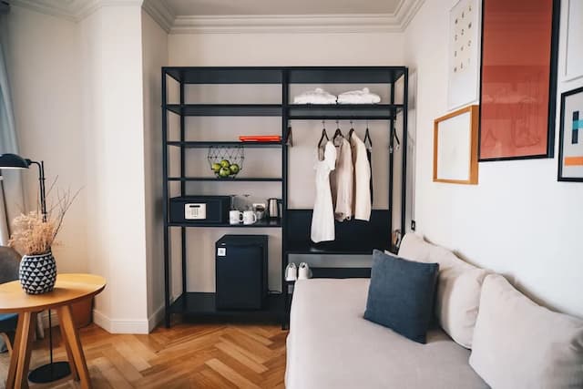 Dear Hotel Madrid-Premium Room, City View (High floor)-3