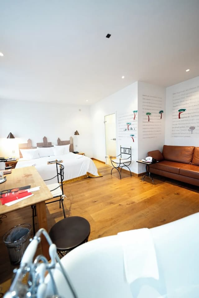 Hotel Drei Raben-Junior Suite (for 2 people)-20