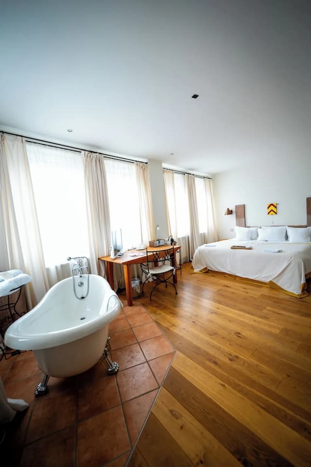 Hotel Drei Raben-Junior Suite (for 2 people)-19