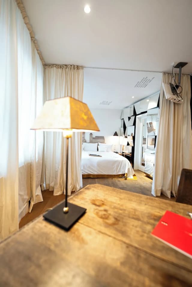Hotel Drei Raben-Suite-12