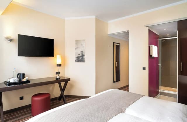 Leonardo Hotel Berlin-三人房-3