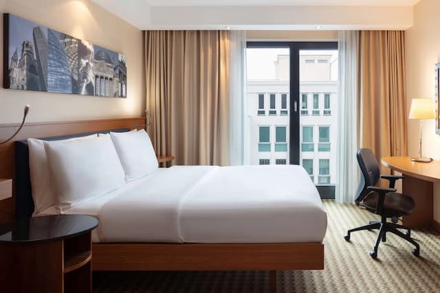 Hampton by Hilton Berlin City West-Room, 1 Queen Bed, Accessible-1