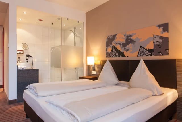 ノヴィーナ ホテル ティリーパーク-ダブルルーム-4