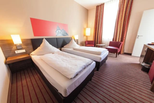 ノヴィーナ ホテル ティリーパーク-ダブルルーム-9