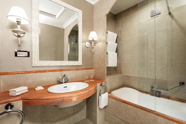 ローマ マリオット グランド ホテル フローラ-スーペリア ルーム キングベッド 1 台 (High Floor)-4