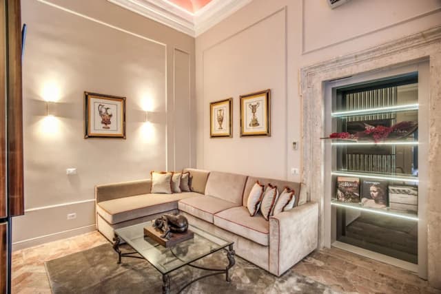 エイチ ボロミーニ パラッツォ パンフィーリ-ラグジュアリー スイート キングベッド 1 台ソファーベッド付き シティビュー-10