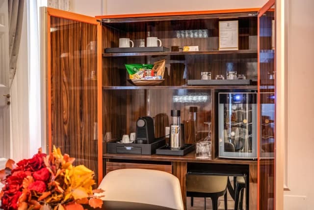 エイチ ボロミーニ パラッツォ パンフィーリ-ラグジュアリー スイート キングベッド 1 台ソファーベッド付き シティビュー-14