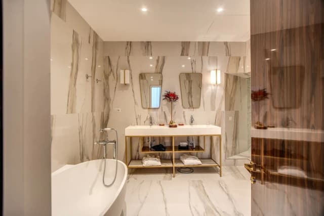 エイチ ボロミーニ パラッツォ パンフィーリ-ラグジュアリー スイート キングベッド 1 台ソファーベッド付き シティビュー-18