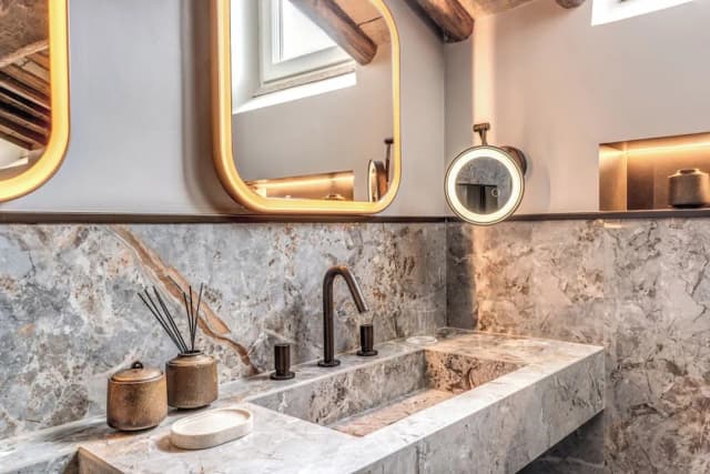 エイチ ボロミーニ パラッツォ パンフィーリ-ロマンティック スイート-17