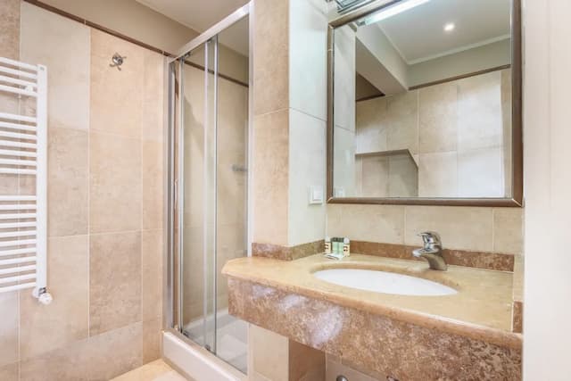 ホテル エンバシー-スーペリア ダブルルーム-8