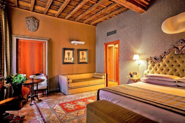 Valadier Hotel-经典开间套房, 1 张特大床和 1 张沙发床-3