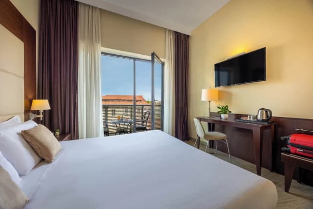 iH 瓦特 13 米蘭飯店-高級雙人房-2