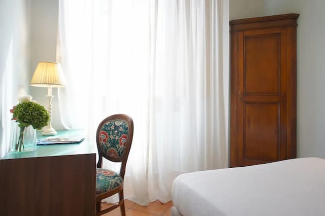 호텔 갈릴레오-베이직 더블룸-3