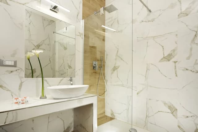 佩特里厄酒店-高級三人房-20