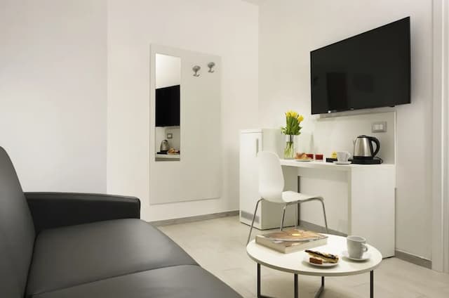 佩特里厄酒店-高級三人房-16