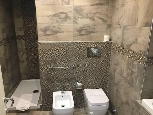 佩特里厄酒店-高級雙人房-14