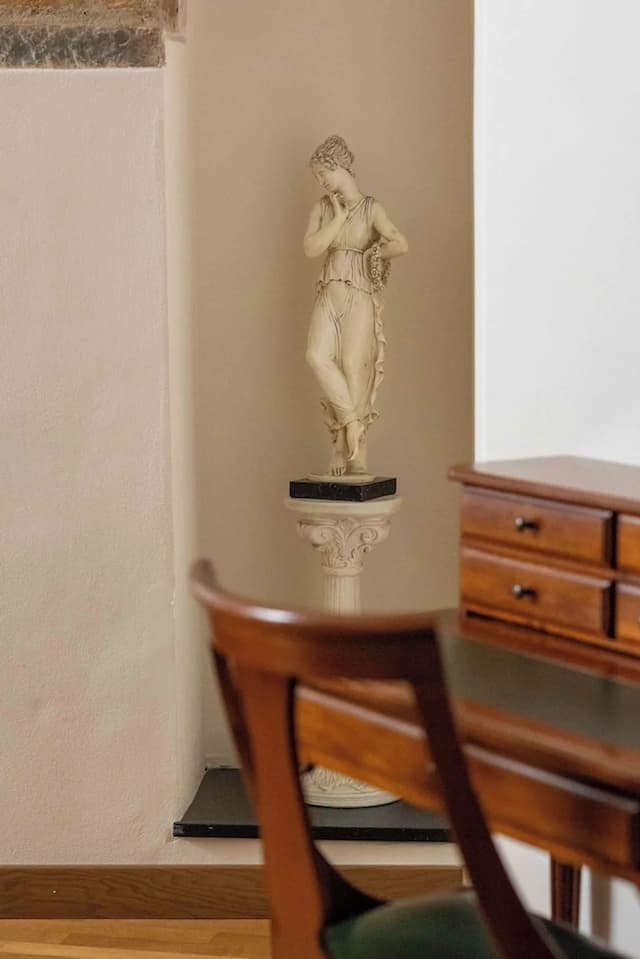 中央酒店-普通套房-8