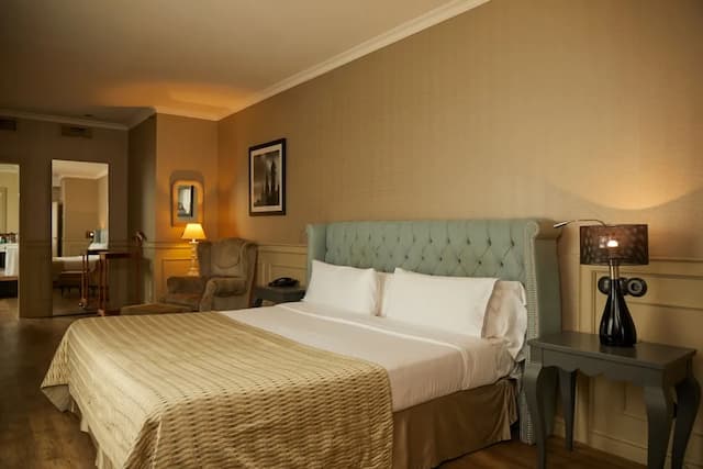 El Avenida Palace Hotel-Suite Superior Tibidabo with terrace-2