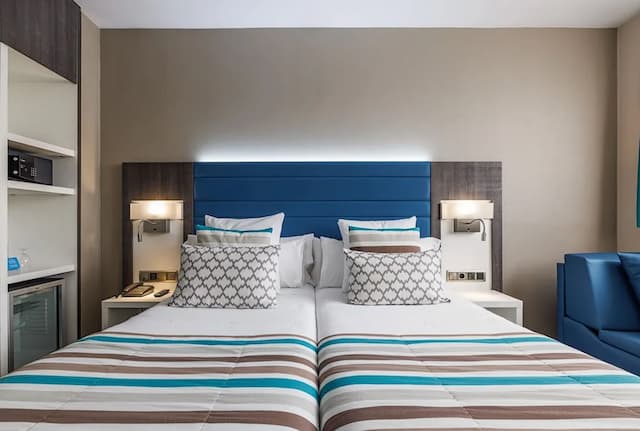 호텔 론다 레셉스-슈피리어 트윈룸-10