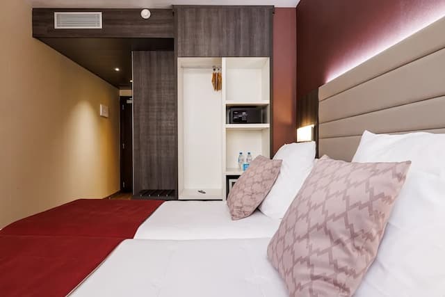 호텔 론다 레셉스-슈피리어 트윈룸-5