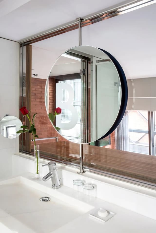 Hotel Granados 83, a member of Preferred Hotels & Resorts-Family Room-5