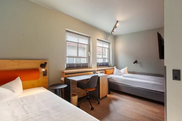 Hotel am Jakobsmarkt-Standard Double Room-4