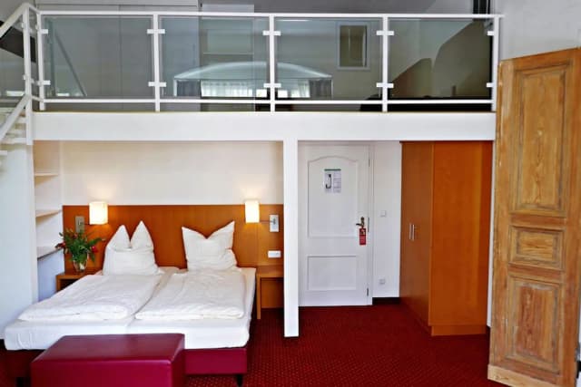 柏靈艾爾酒店-高級雙人或雙床房-9