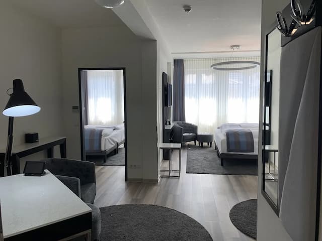 Mercure Hotel Kaiserhof Frankfurt City Center-Privilege, Suite, 1 Double Bed-2