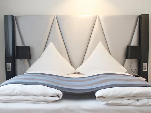 Mercure Hotel Kaiserhof Frankfurt City Center-Privilege, Suite, 1 Double Bed-5