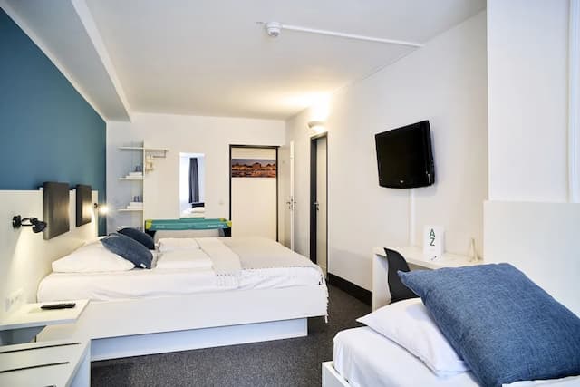 Brunnenhof City Center-舒适三人房-3