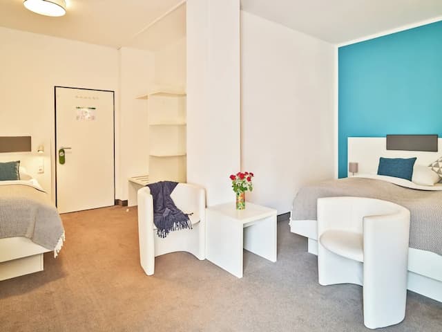 Brunnenhof City Center-标准四人房-6