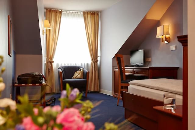 Hotel Concorde München-Standard Single Room-3