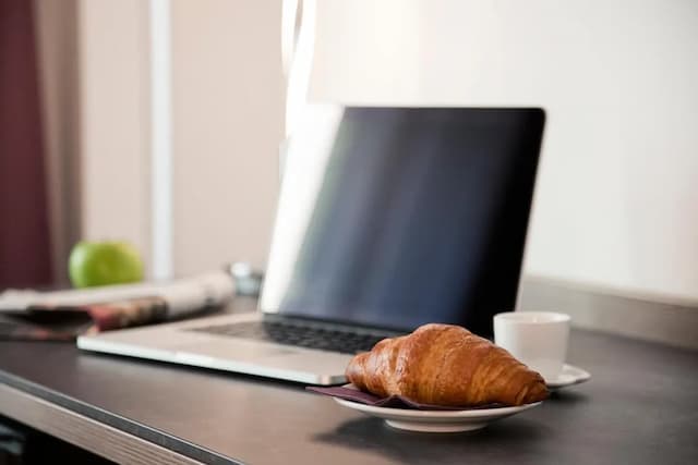 Hotel Nikolai Residence-三人房-10