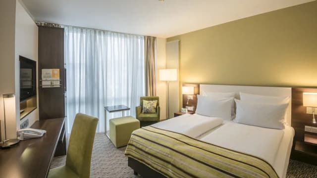 慕尼黑安達赫治假日酒店 (IHG 旗下酒店)-標準客房, 1 張加大雙人床-4