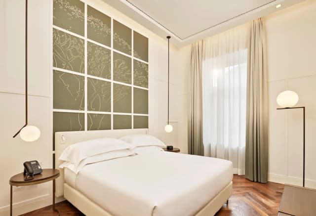 힐튼 큐리오 컬렉션, 드 보나르트 나폴리-패밀리룸, 킹사이즈침대 1개-1