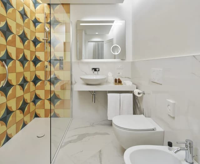 힐튼 큐리오 컬렉션, 드 보나르트 나폴리-디럭스룸, 싱글침대 2개, 바다 전망-7