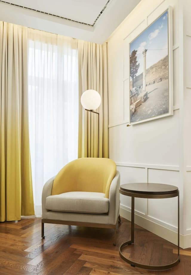 힐튼 큐리오 컬렉션, 드 보나르트 나폴리-슈피리어룸, 싱글침대 2개-4