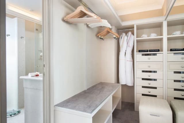 아슬레르 로마-디럭스룸-5