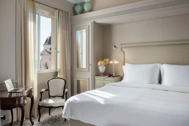 Hassler Roma-Executive Suite-1