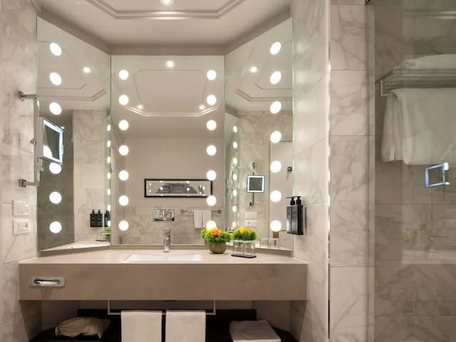 瑟雷塔尼美憬閣酒店-高級客房, 1 張加大雙人床-7