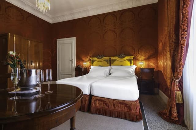 洛迦諾飯店-豪華雙人房-10