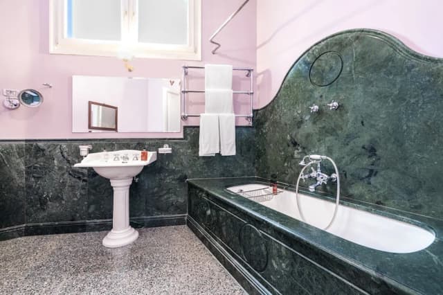 洛迦諾飯店-普通套房-6