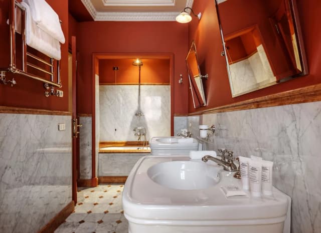 洛迦諾飯店-高級雙人房-12