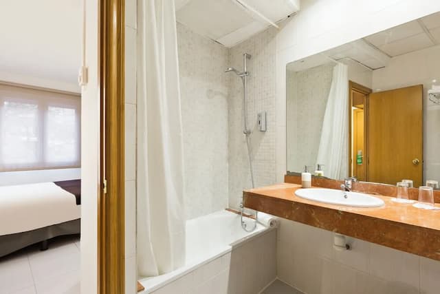 Hotel Travessera-单人房-8