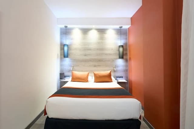 Catalonia Mikado-Double Room-5