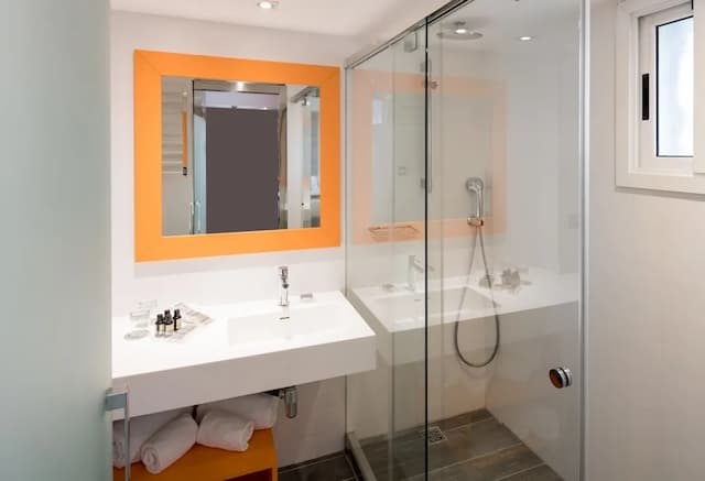 Catalonia Mikado-Double Room Single Use-4