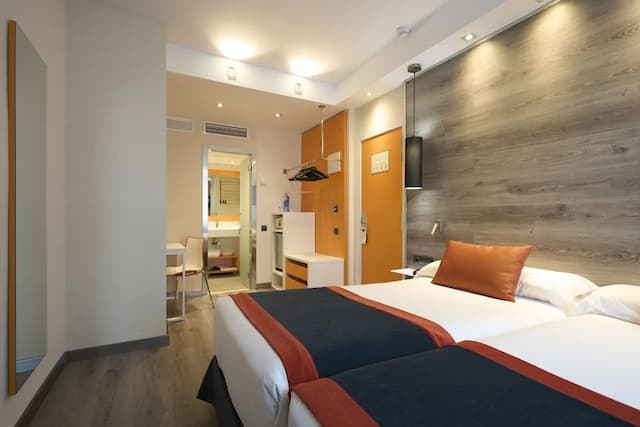 Catalonia Mikado-Premium Double Room-4