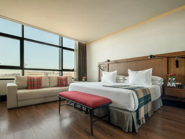 Only YOU Hotel Atocha-Junior Suite-1