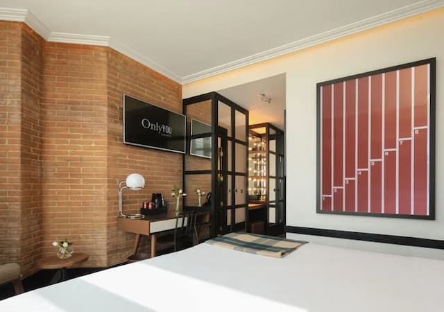 Only YOU Hotel Atocha-Deluxe Double Room-5