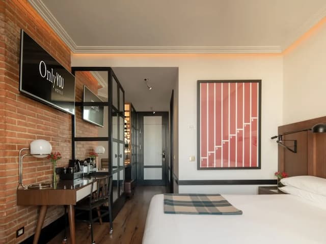 Only YOU Hotel Atocha-Deluxe Double Room Balcony, Single Use-6